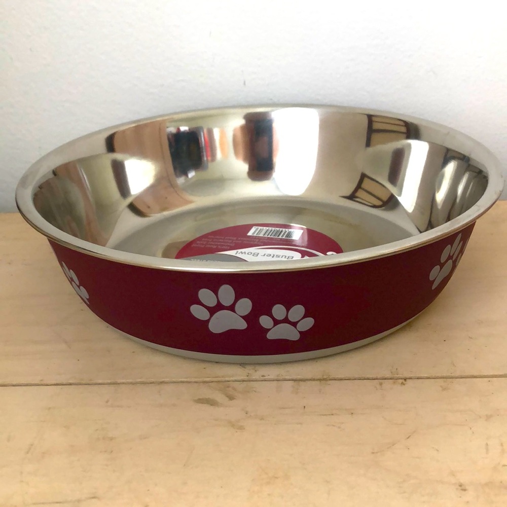 52 oz. stainless steel dog bowl